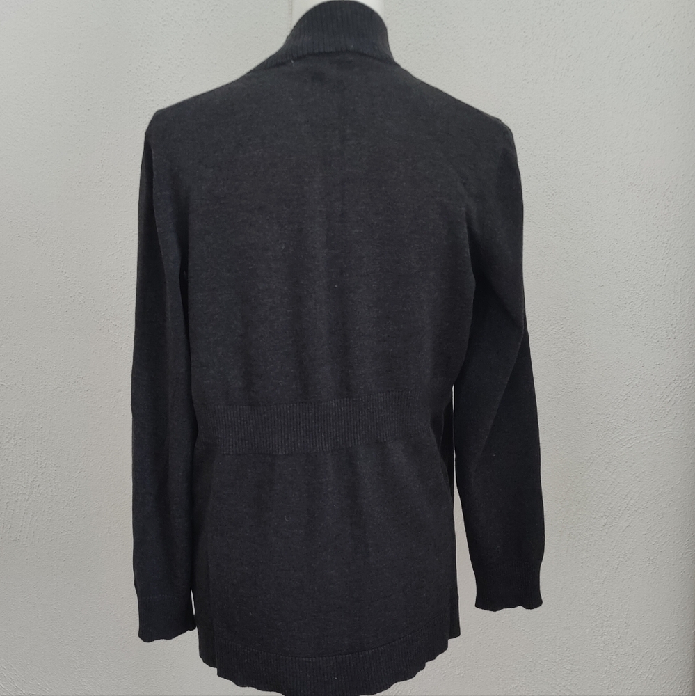 Open Front Grey Sweater - Picture 2 of 8